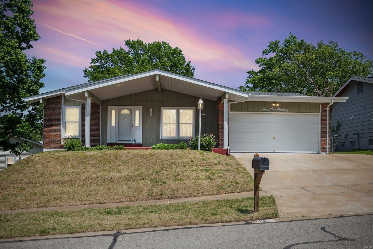 Property Photo:  4118 Lisieux Lane  MO 63129 
