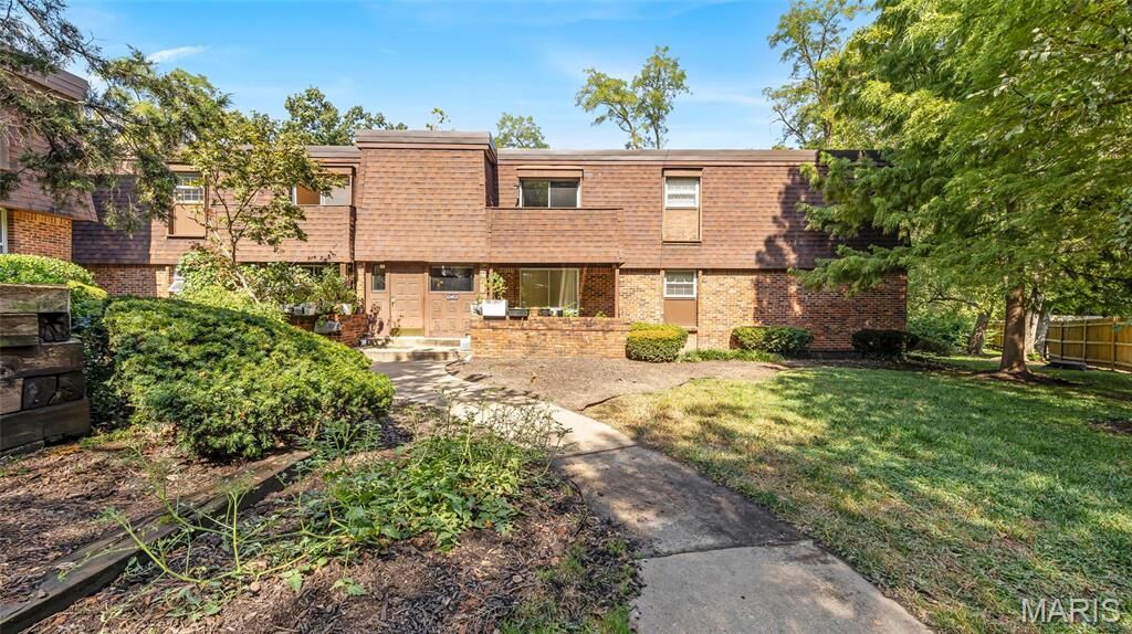 Property Photo: 13453 Coliseum Drive MO 63017