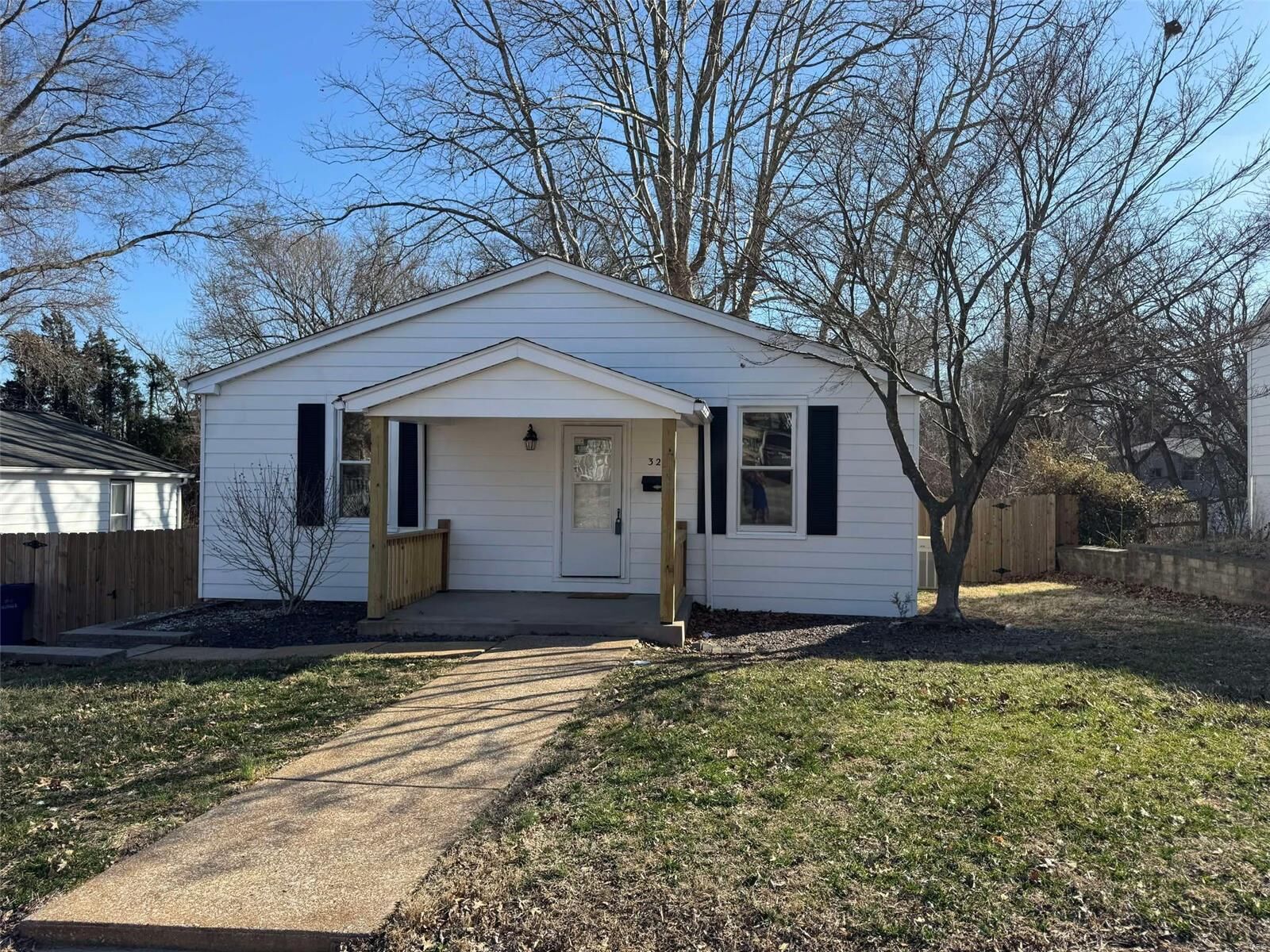 Property Photo:  328 Polk Street  IL 62220 