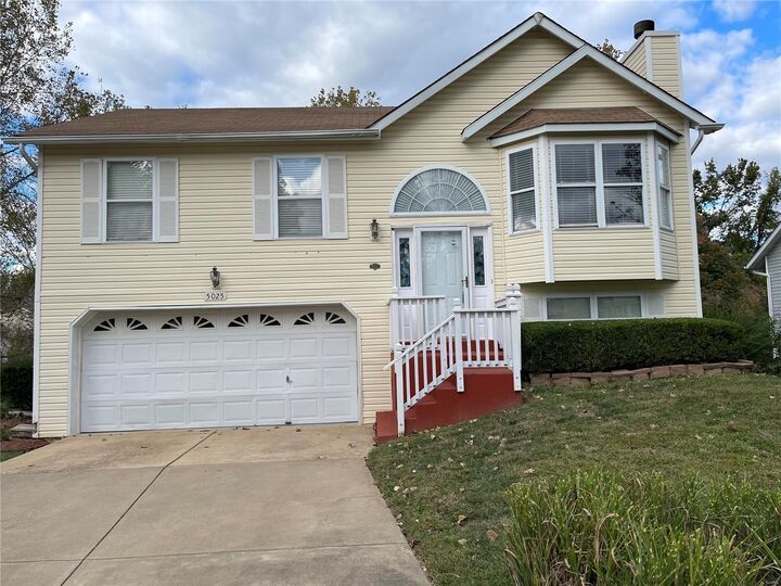 5025 Old Jamestown Forest Drive  Black Jack MO 63033 photo