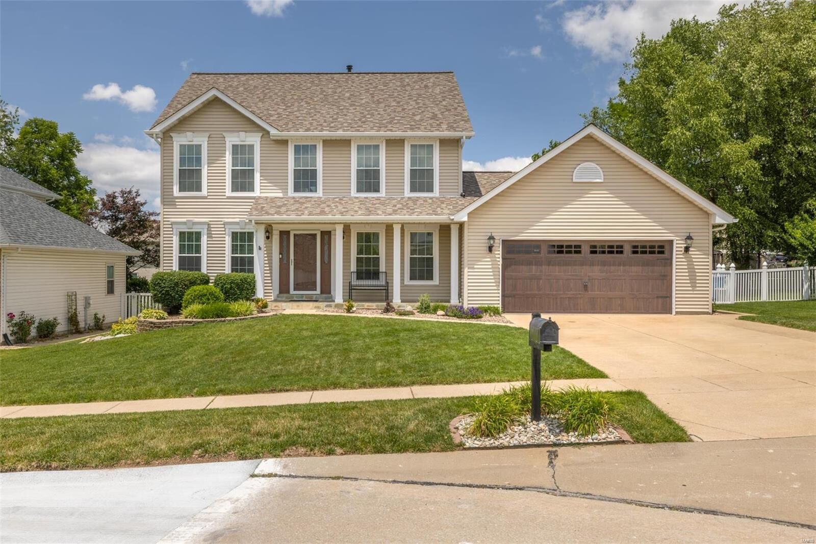 Property Photo:  14 Hazeltine Court  MO 63303 