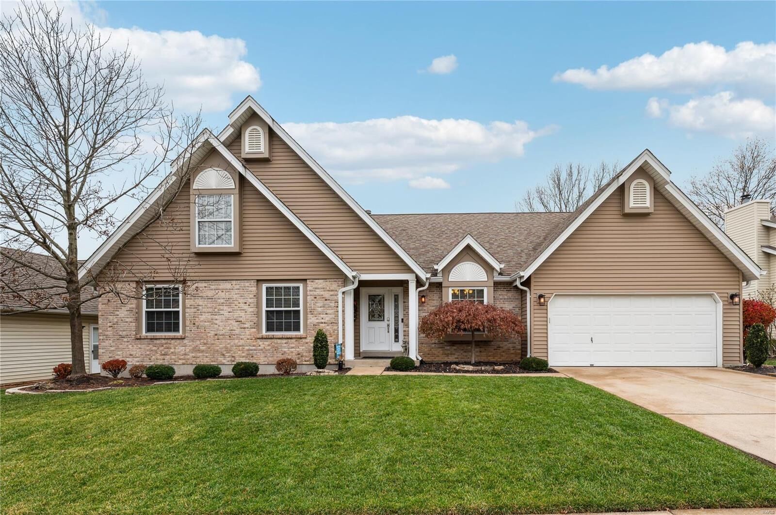 Property Photo: 2311 Forest Leaf Parkway MO 63011