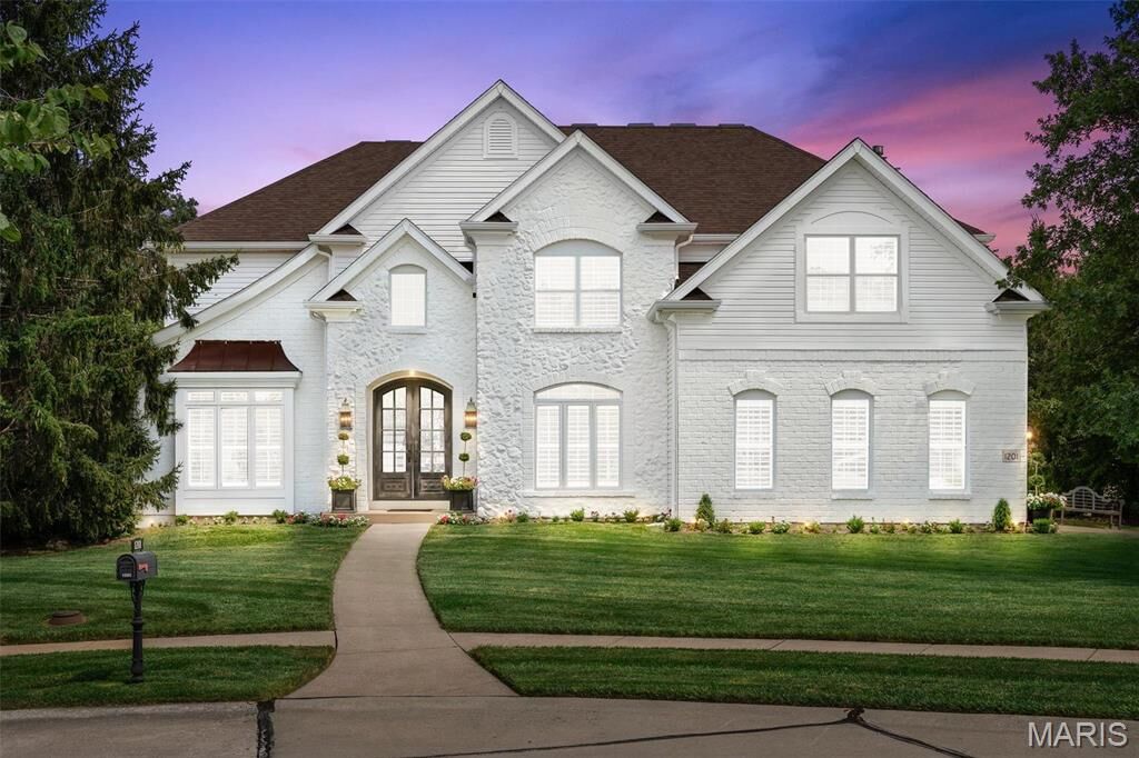 Property Photo:  1201 Parkway Meadow Court  MO 63021 