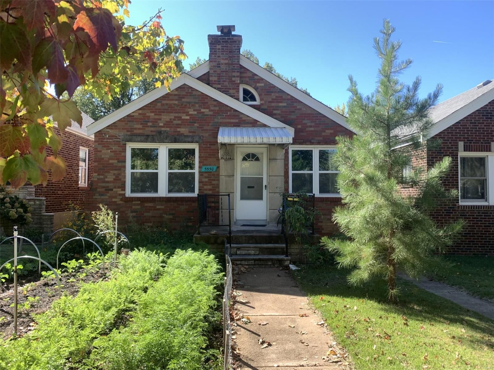 Property Photo: 5550 Sutherland Avenue MO 63109
