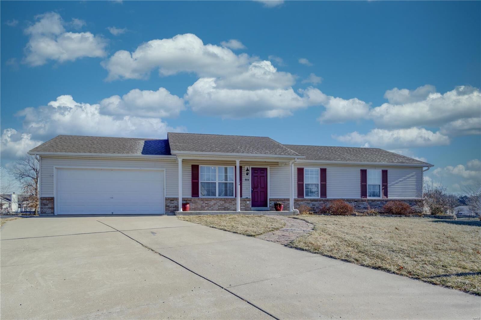Property Photo:  804 Warrior Pass Drive  MO 63383 
