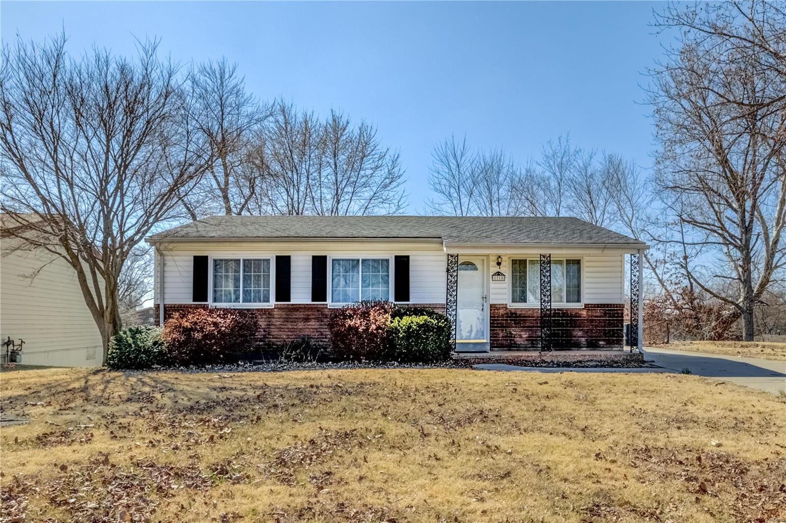 Property Photo: 1718 Leafcrest Drive MO 63042