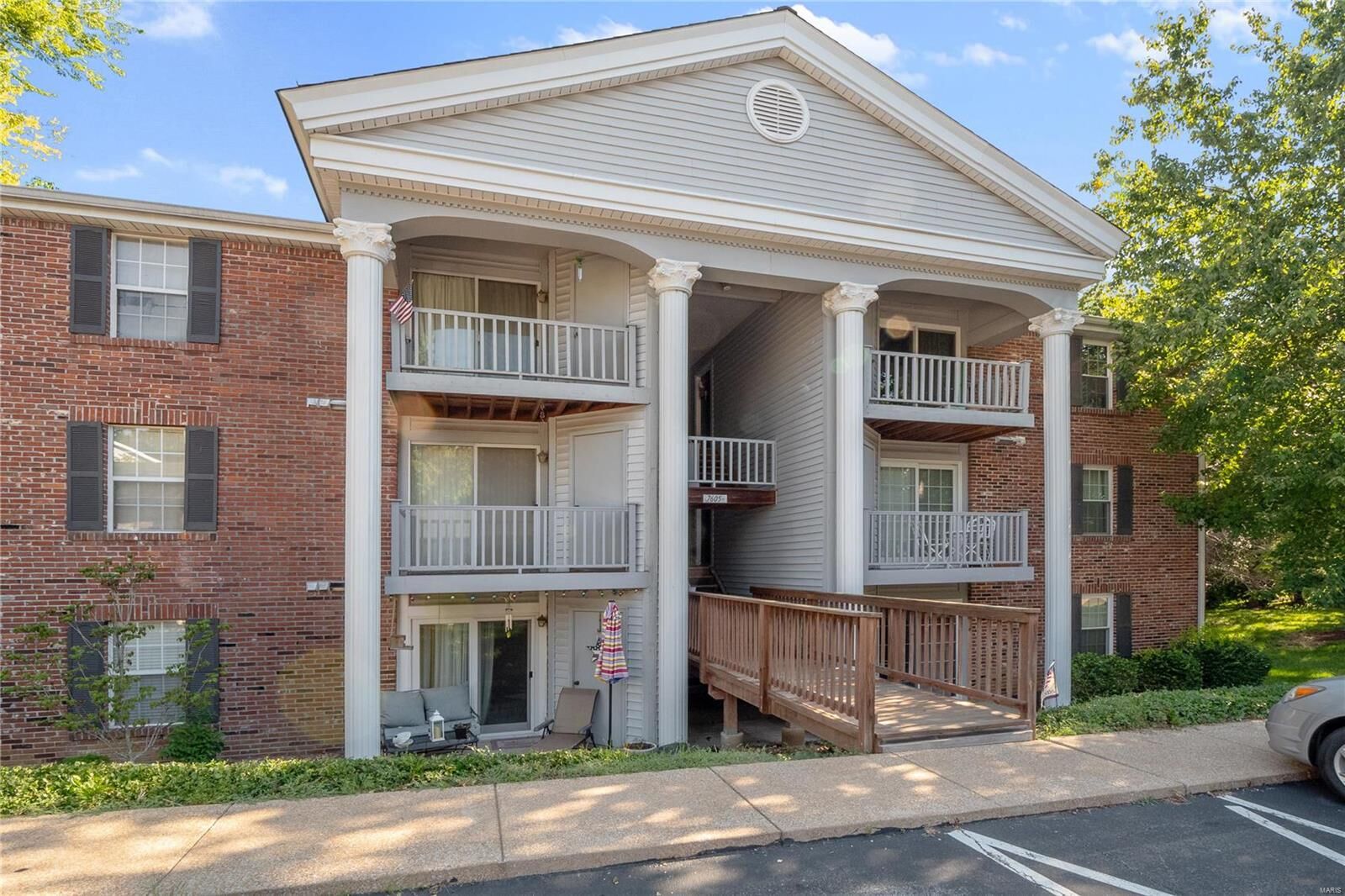 Property Photo:  7605 Triwoods Drive L  MO 63119 