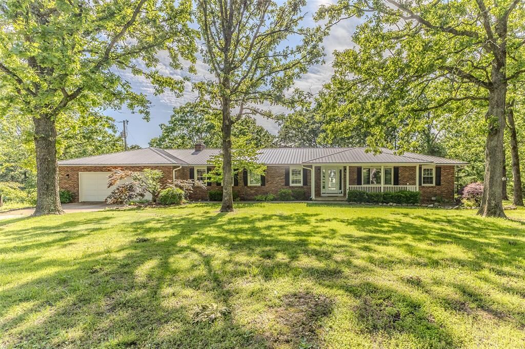 Property Photo: 21509 Rockwell Drive MO 65536