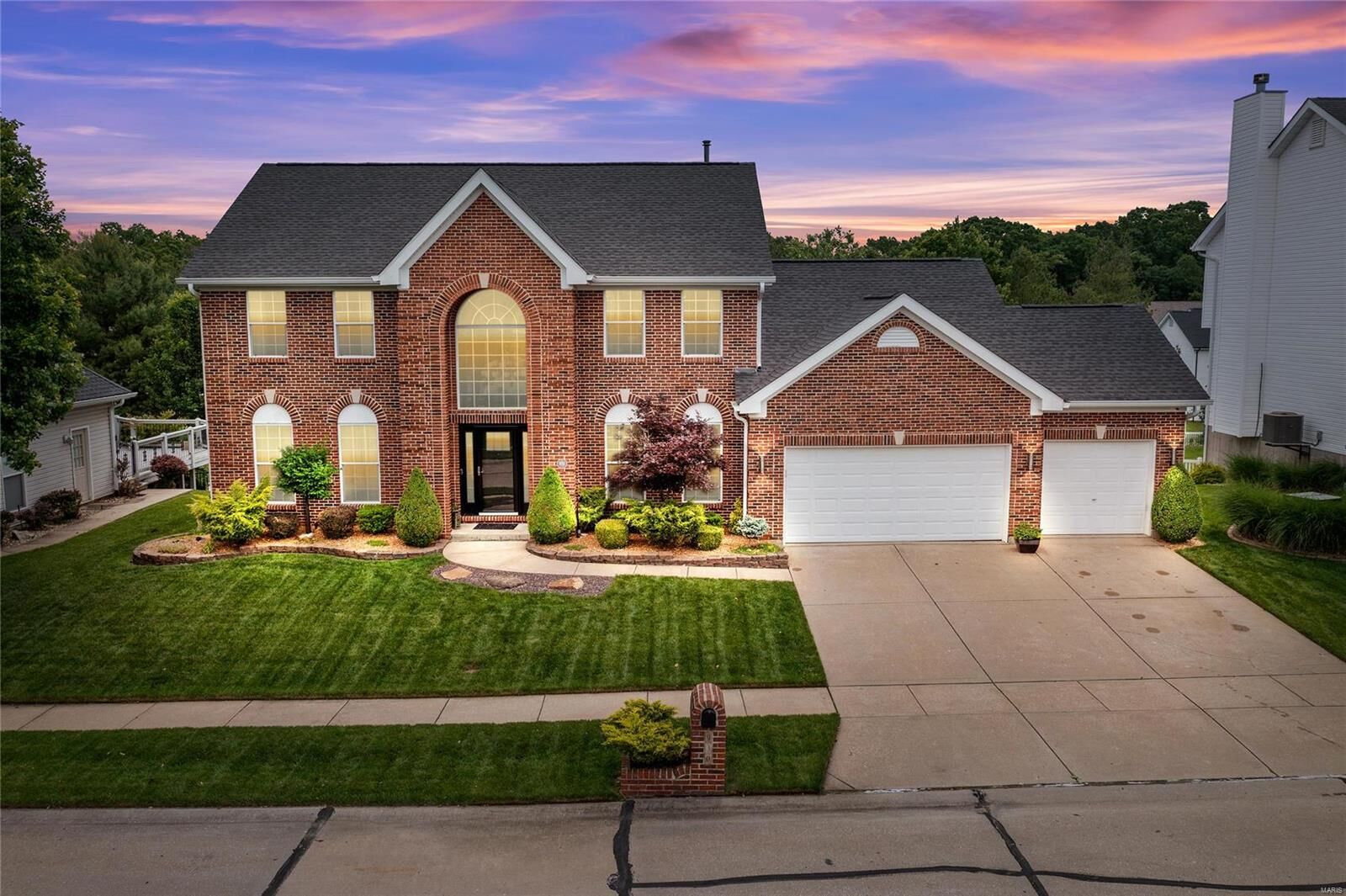 Property Photo:  930 Kingsridge Court  MO 63021 