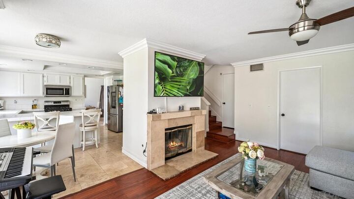 Property Photo: 27468 Rosebay Ct CA 92591