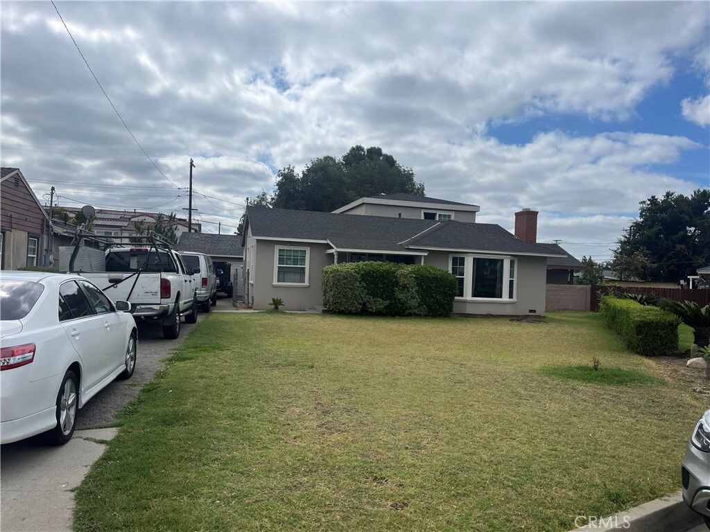 Property Photo:  7036 Kilgarry Avenue  CA 90660 