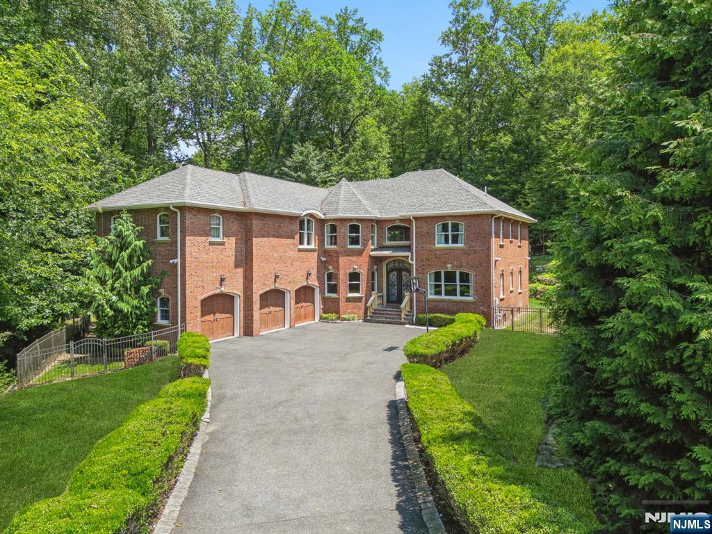 Property Photo: 3 Laura Lane NJ 07436