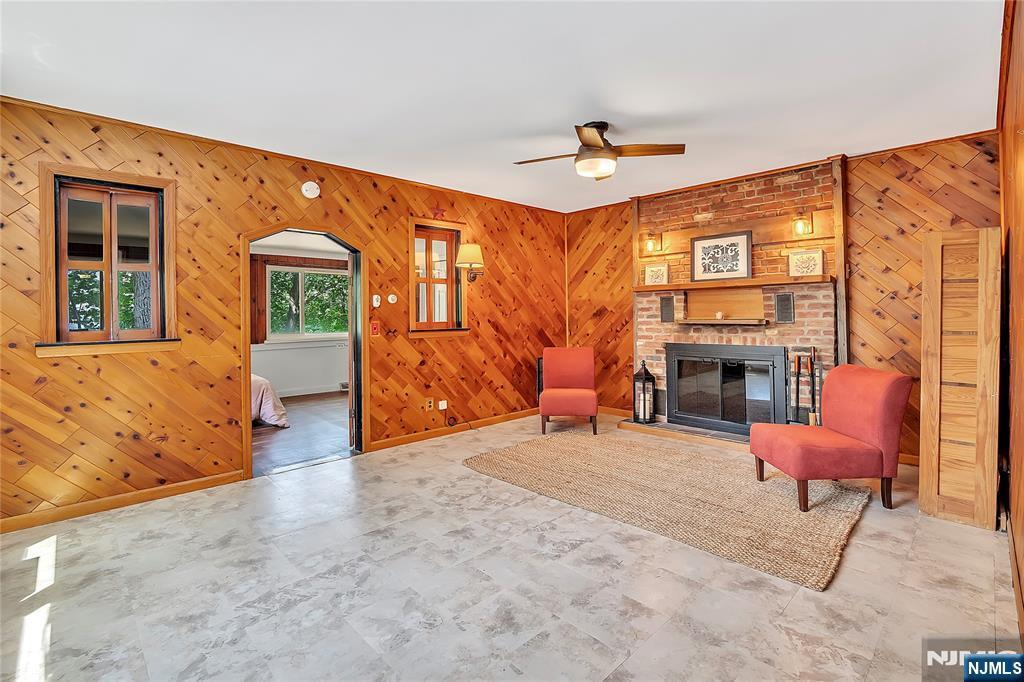 Property Photo:  583 Shore Road  NJ 07421 