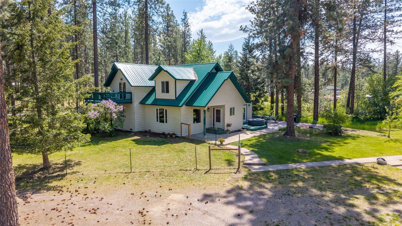 Property Photo: 41255 Pine Tree Lane MT 59860