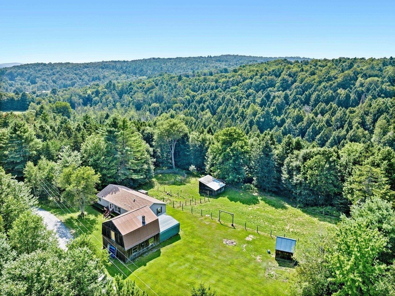 441 Casino Road  Williamstown VT 05679 photo