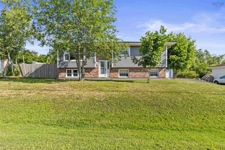 44 St Bernard Street  Stellarton NS B0K 1S0 photo