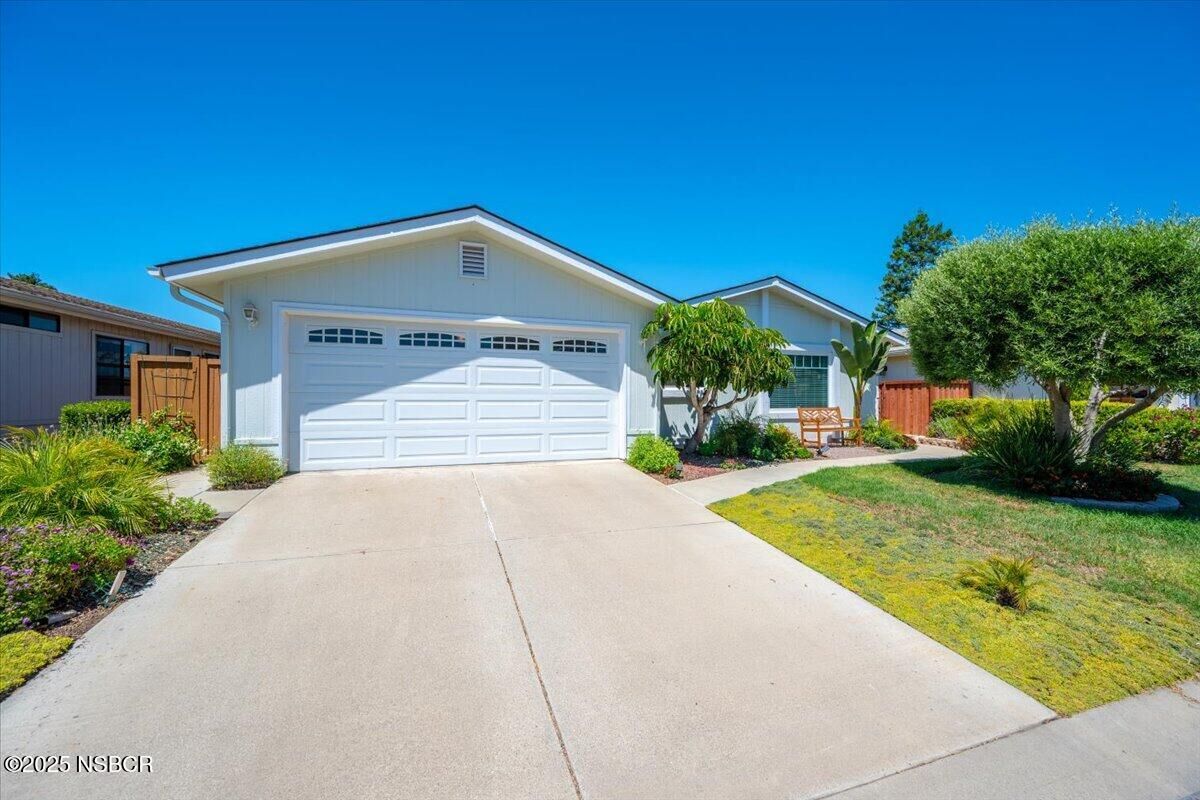 Property Photo:  3425 Quail Meadows Drive  CA 93455 