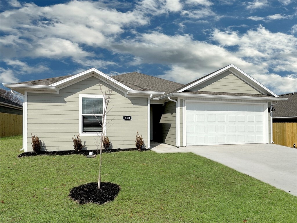 550 Shepherd Street  Prairie Grove AR 72753 photo