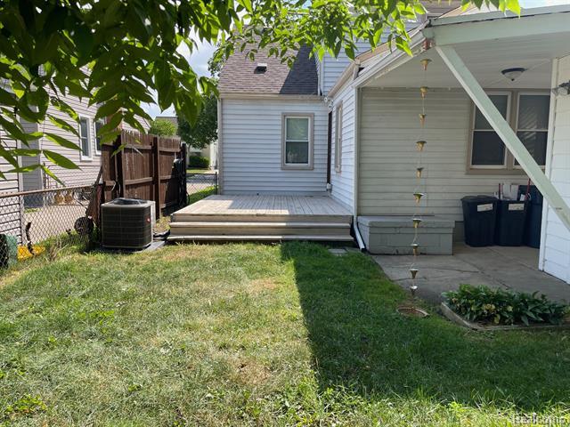 Property Photo:  1209 N Wilson Avenue  MI 48067 