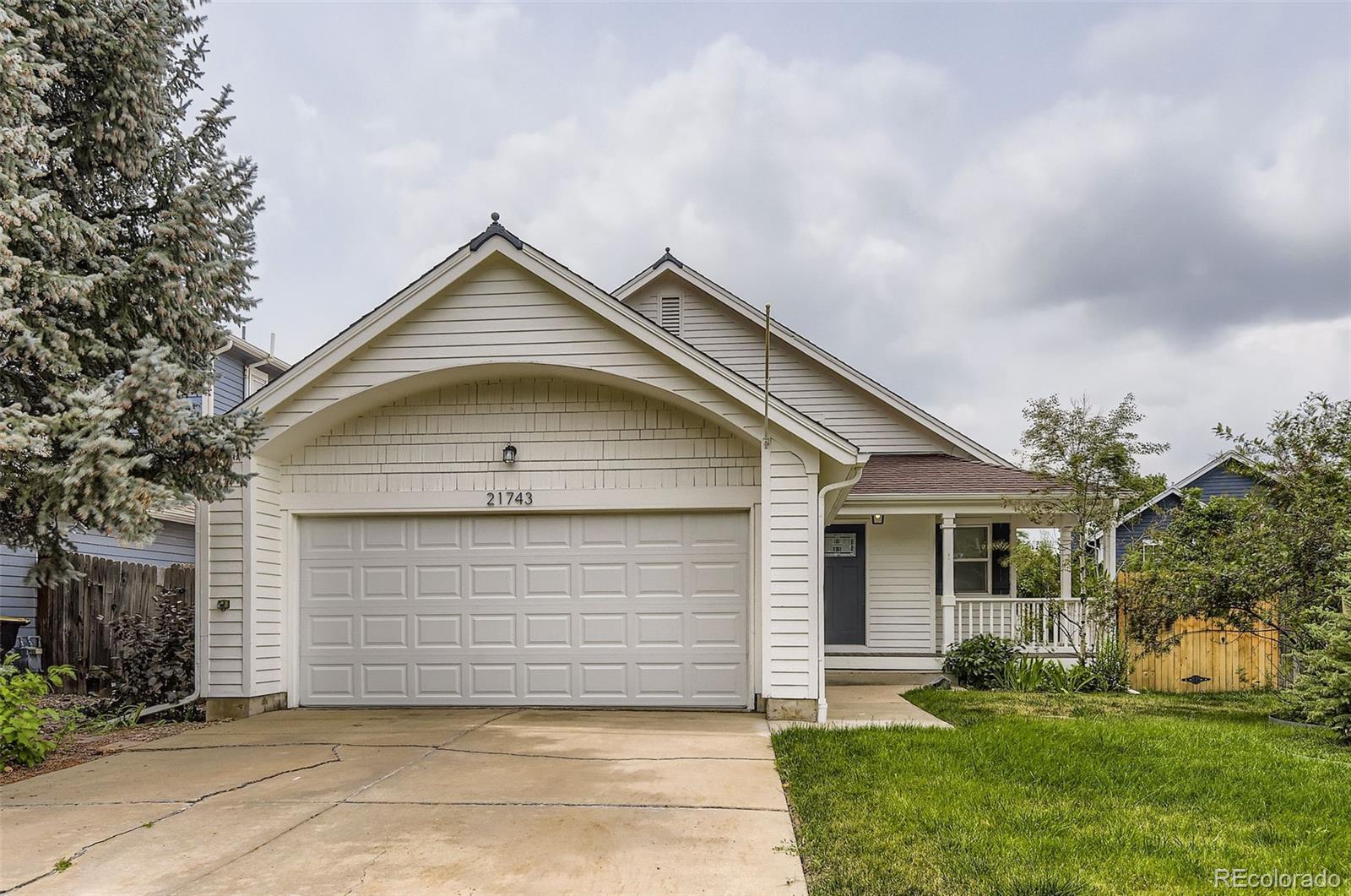 Property Photo: 21743 Farmingdale Court CO 80138
