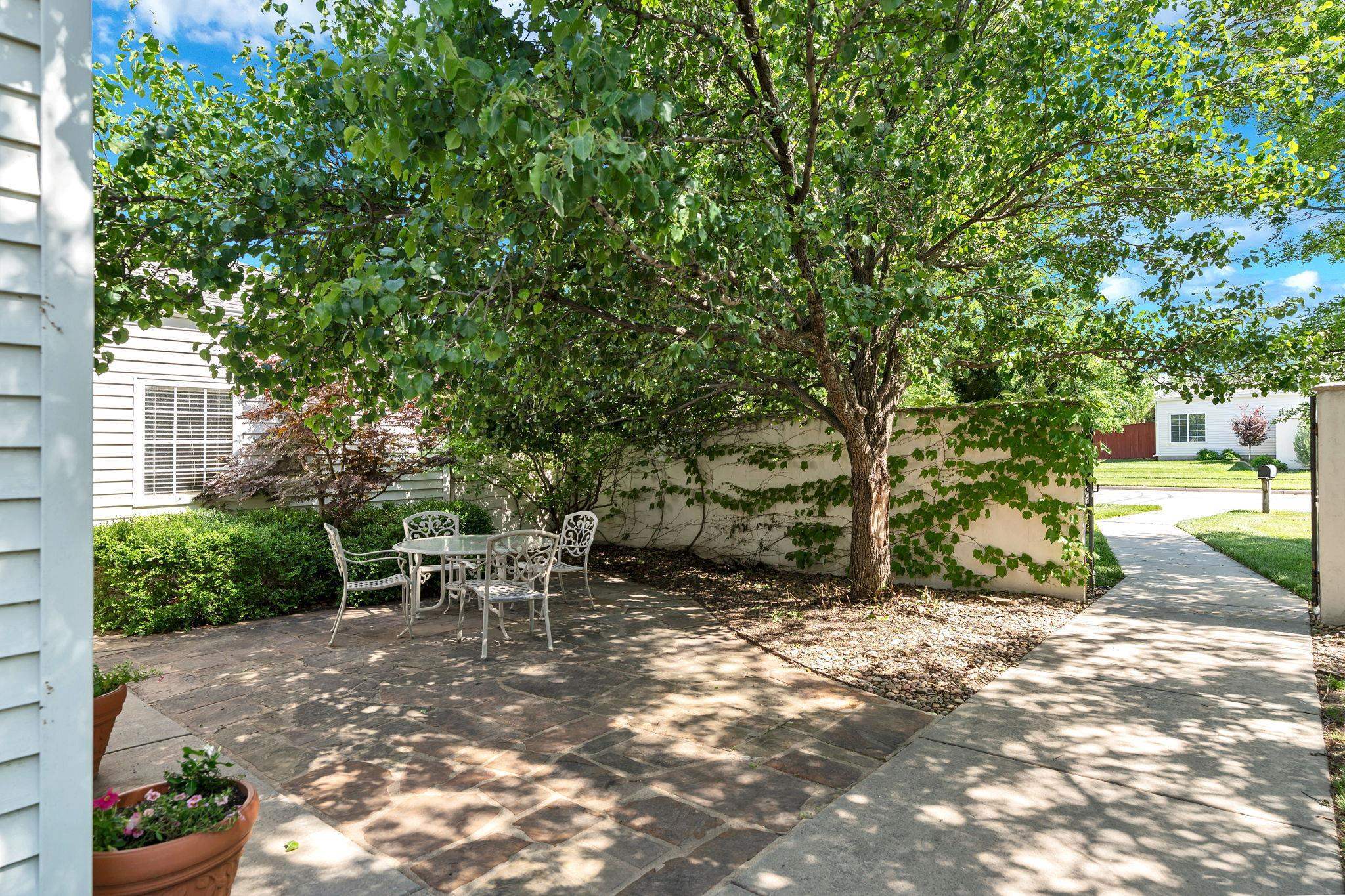 Property Photo: 12510 E Killarney St KS 67206