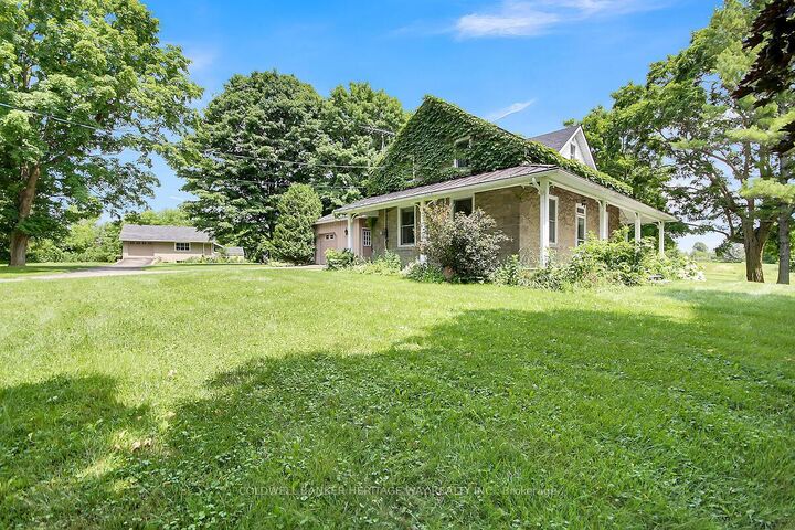 Photo de la propriété: 120 Kilmarnock Road ON K7A 5B8