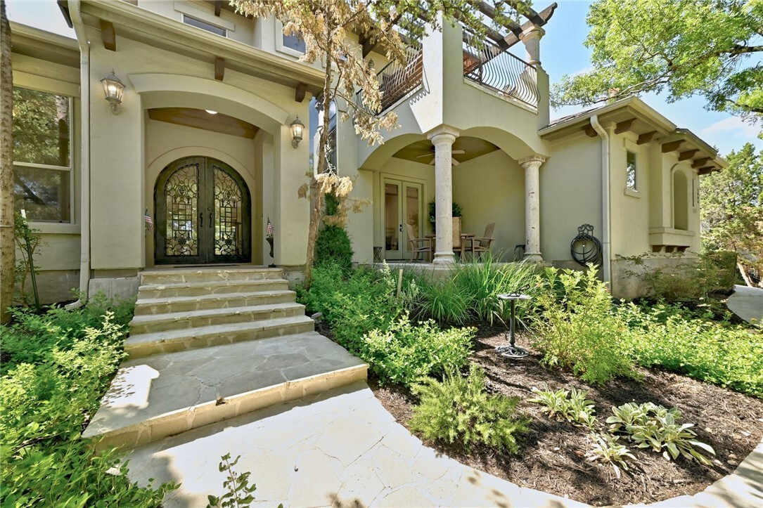 Property Photo: 1005 Ottawa Drive TX 78733