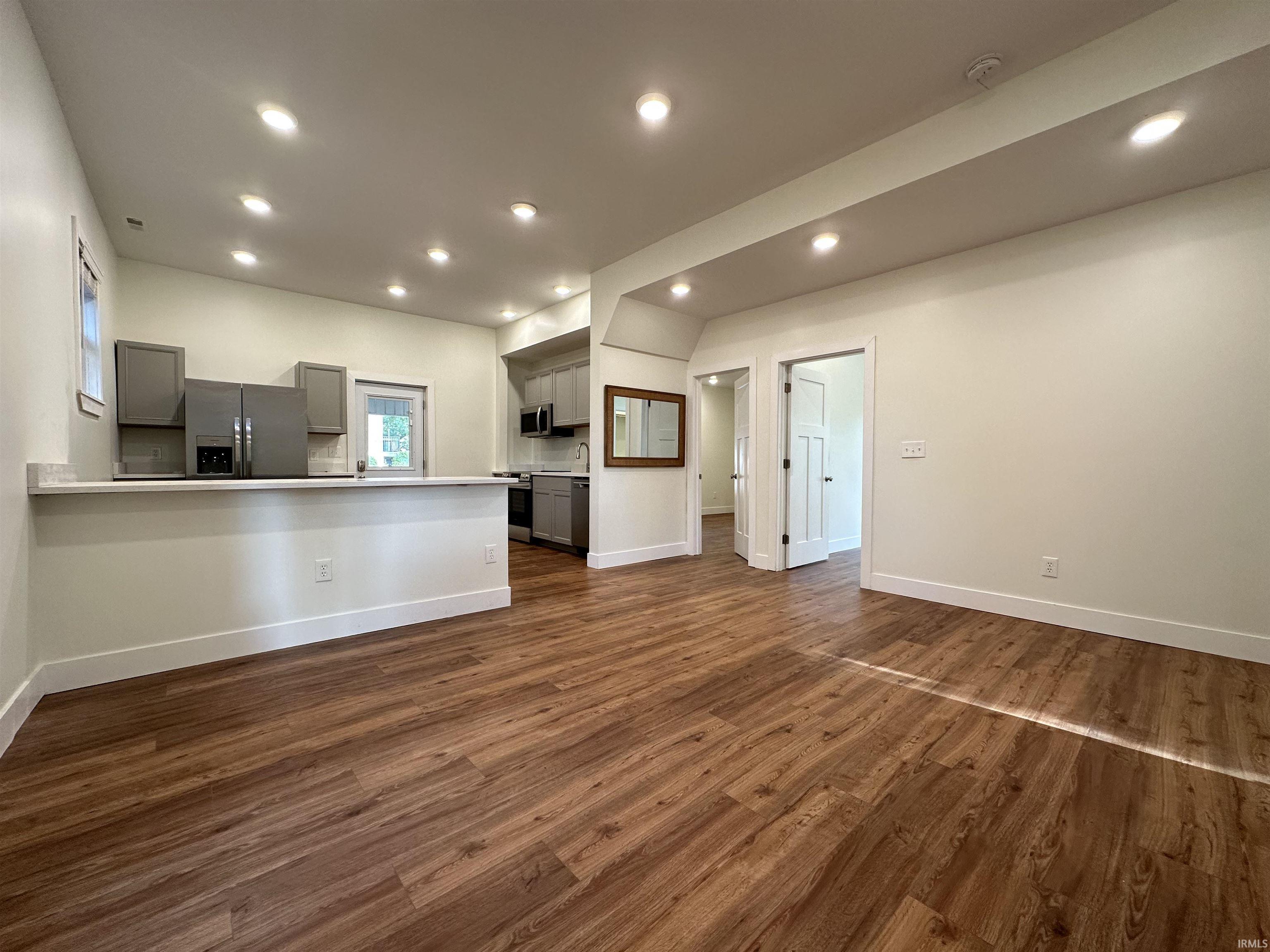 Property Photo:  509 N Washington Street  IN 47408-3453 