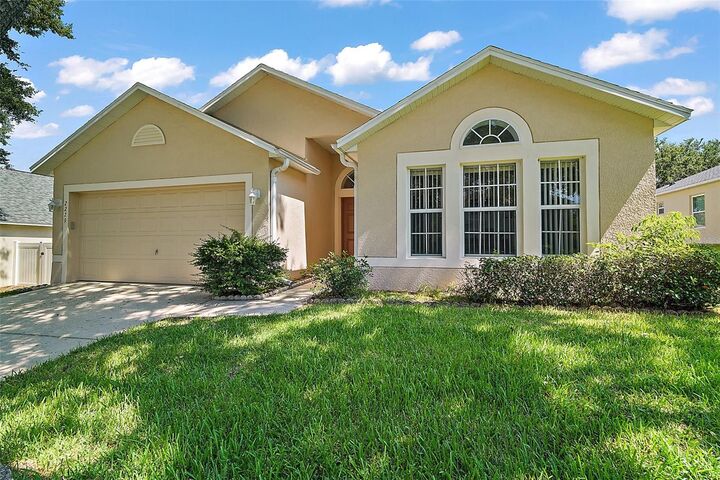Property Photo:  