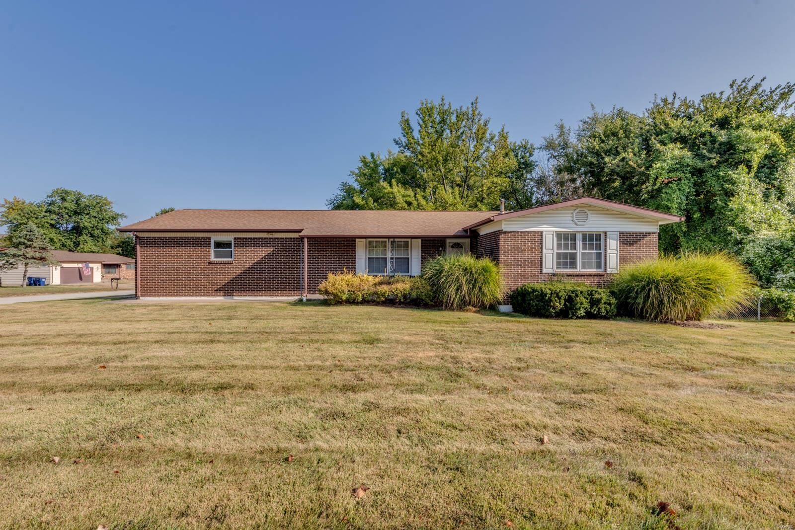 Property Photo:  29 Soutee Drive  MO 63376 