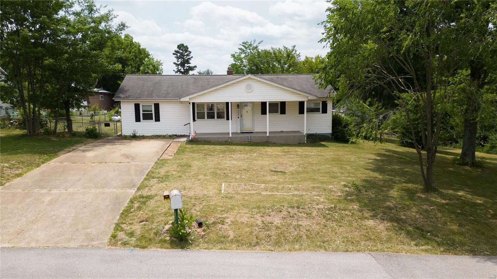 Property Photo: 5428 Terry Drive MO 63049