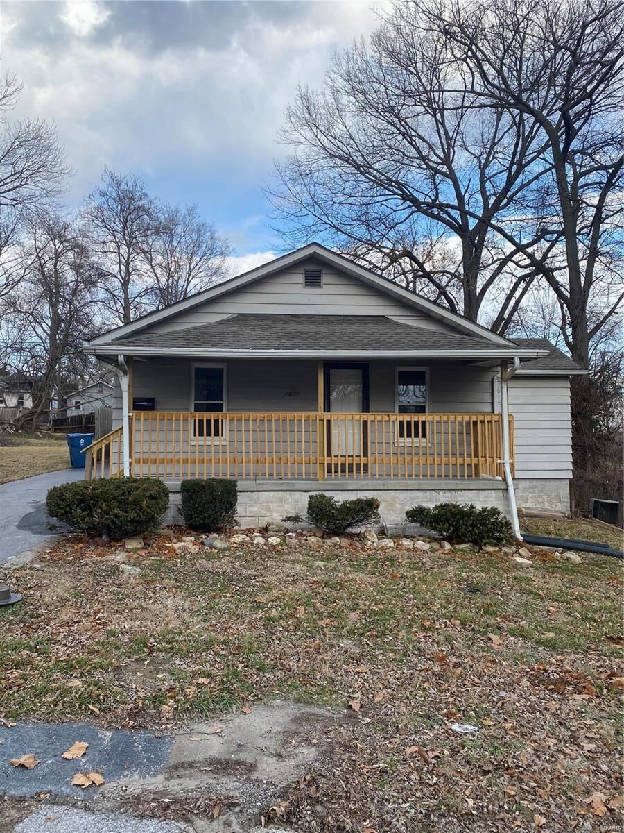 Property Photo: 2620 Denny Avenue IL 62002