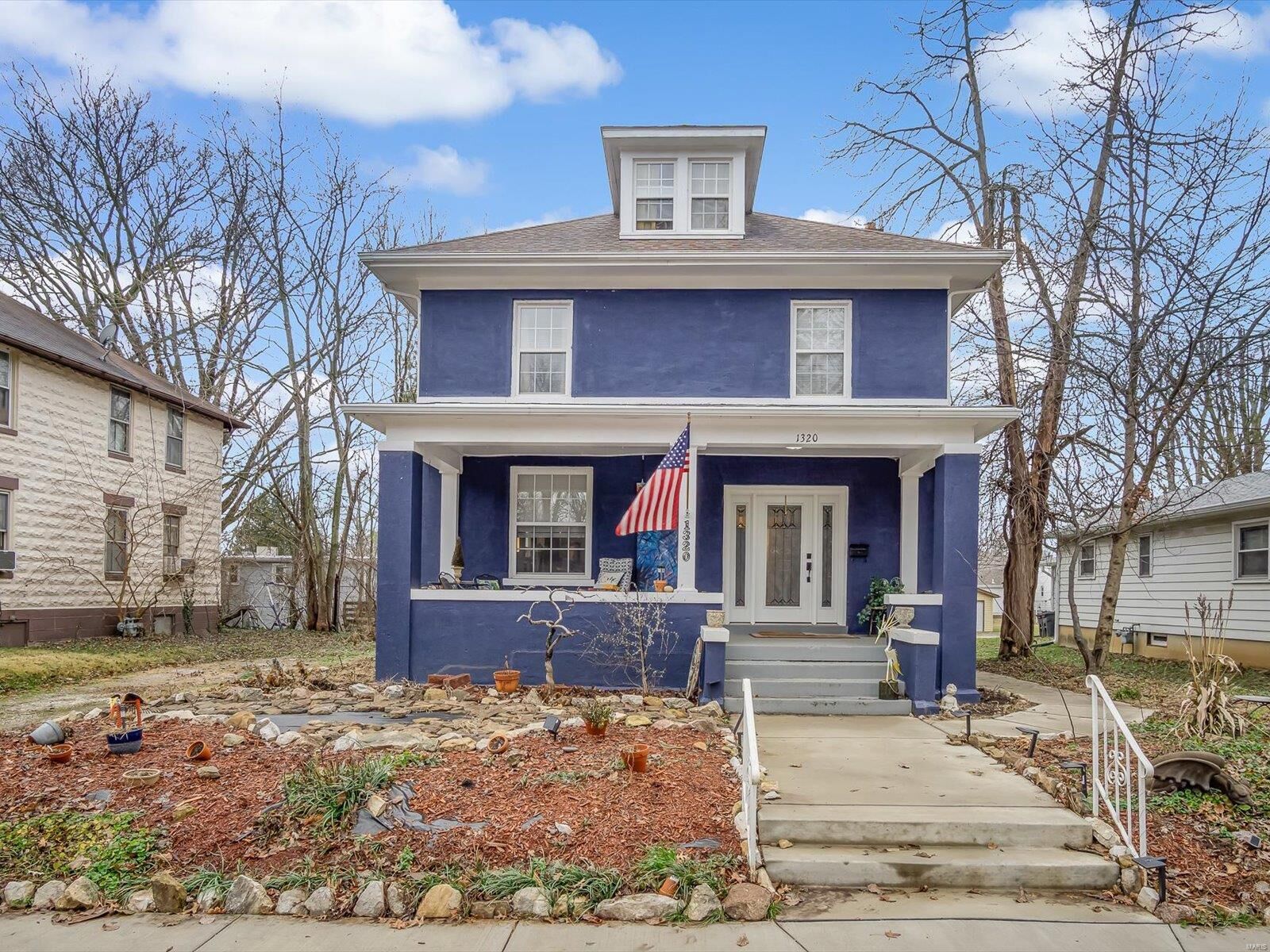 Property Photo: 1320 Laurel Street IL 62249