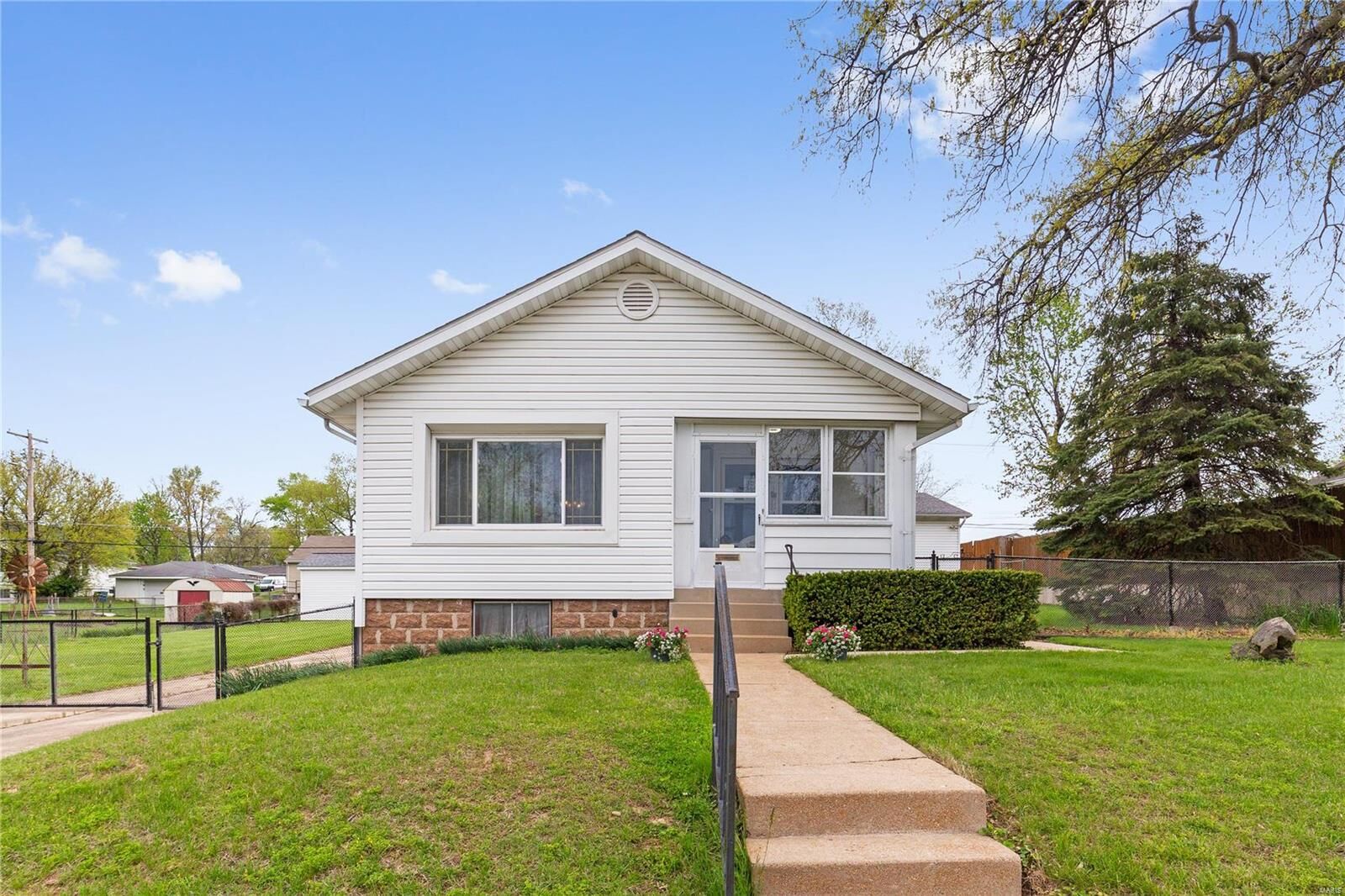 Property Photo:  9417 Cote Brilliante Avenue  MO 63114 