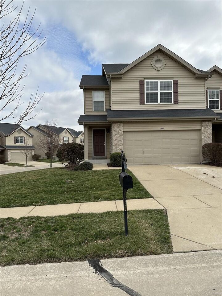 500 Country Circle Drive  Lake St Louis MO 63367 photo