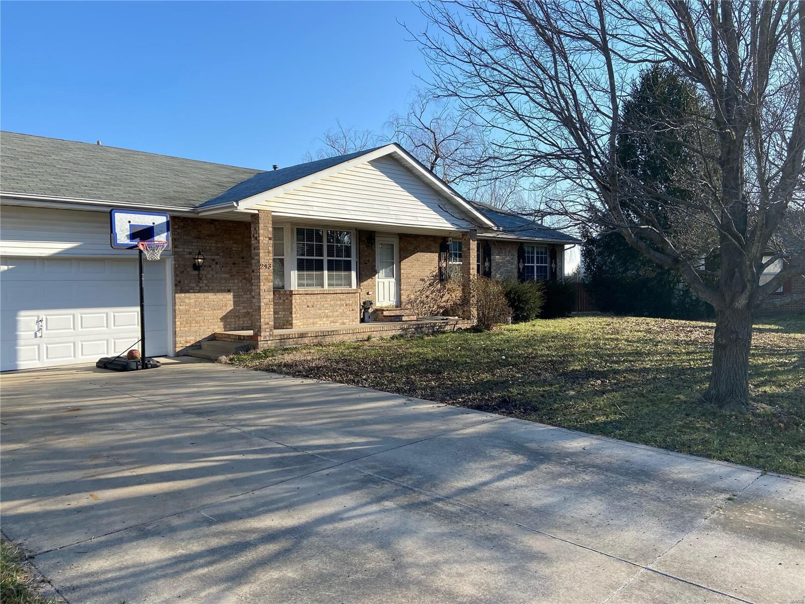 Property Photo:  243 Adam Court  IL 62258