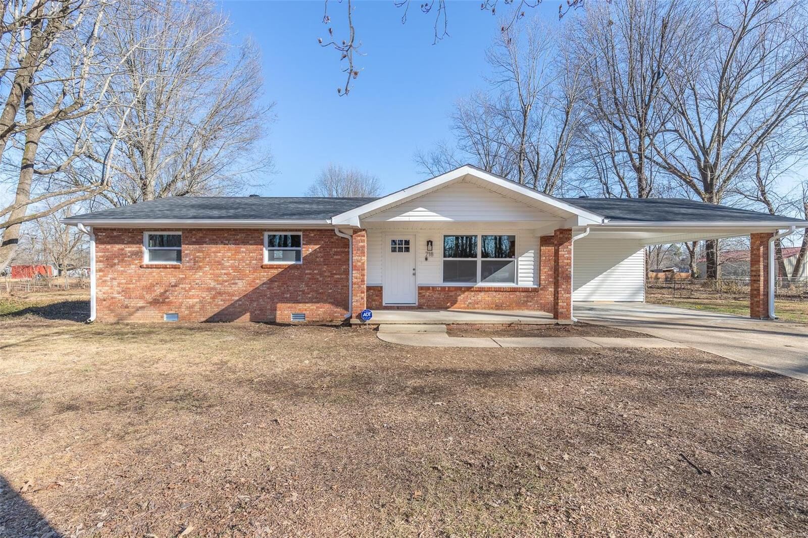 Property Photo:  718 Cr 559  MO 63901 