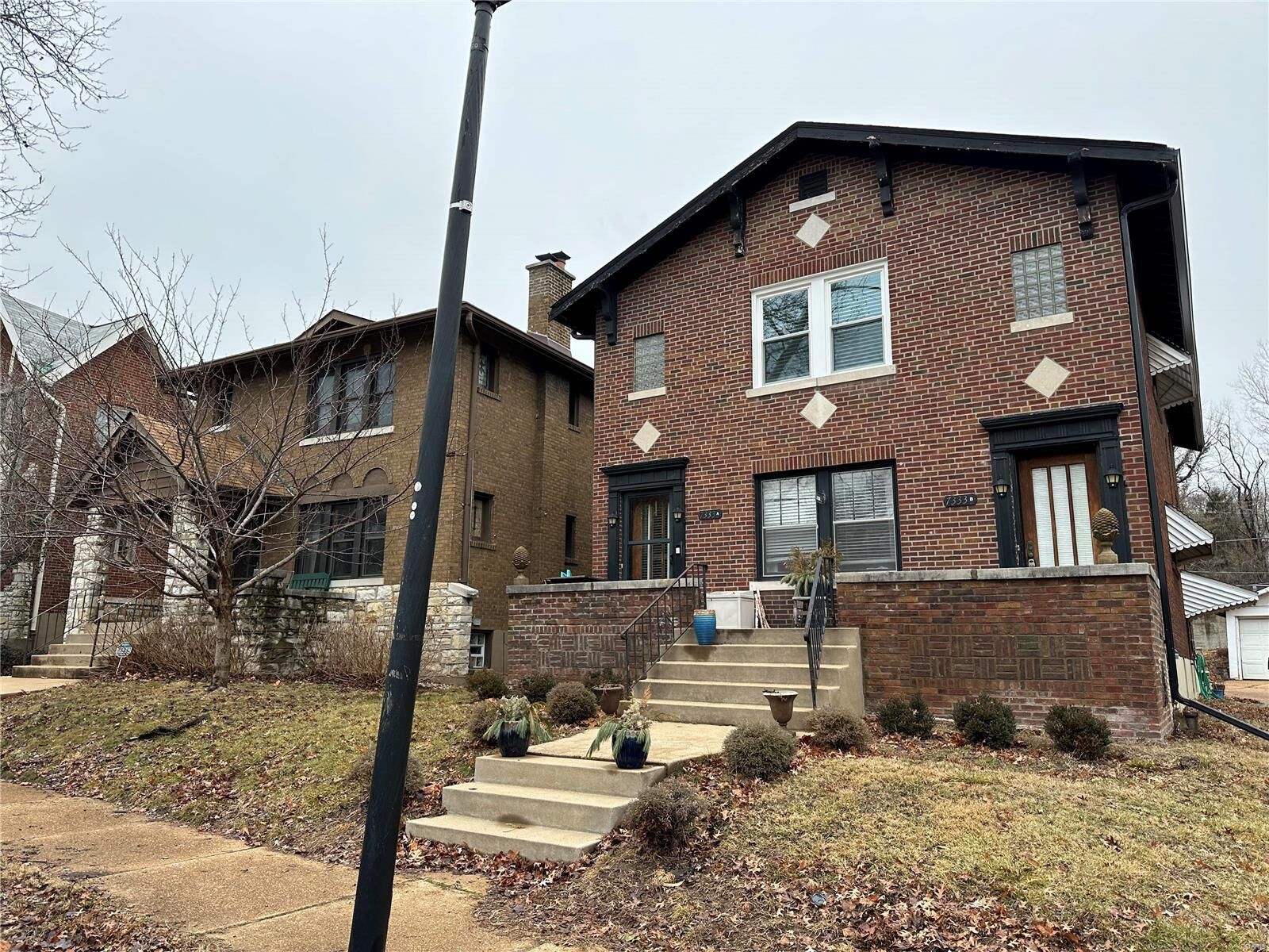 Property Photo: 7333 Lindell Boulevard B MO 63130