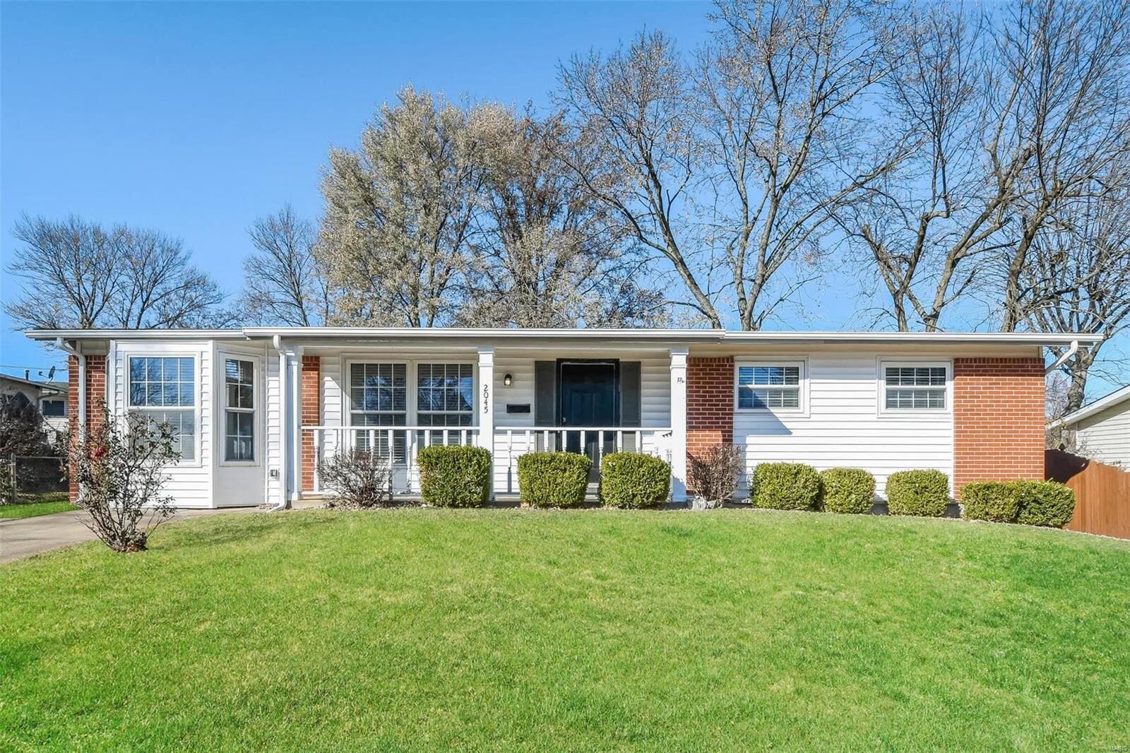 Property Photo:  2045 Crane Drive  MO 63031 