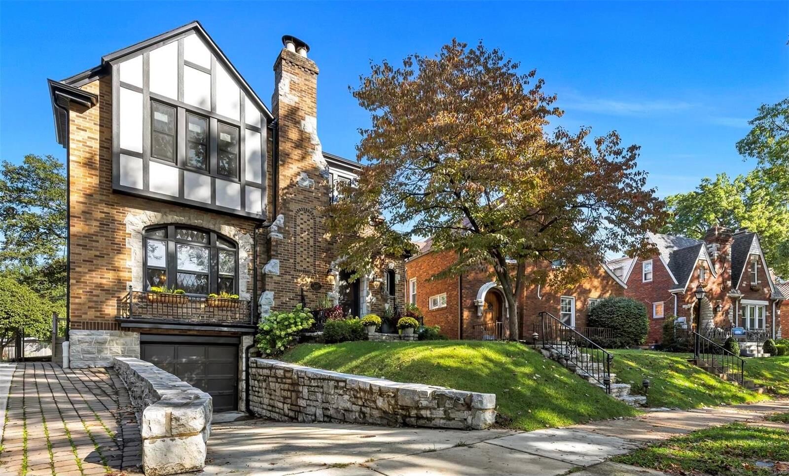 Property Photo: 1227 Arch Terrace MO 63117