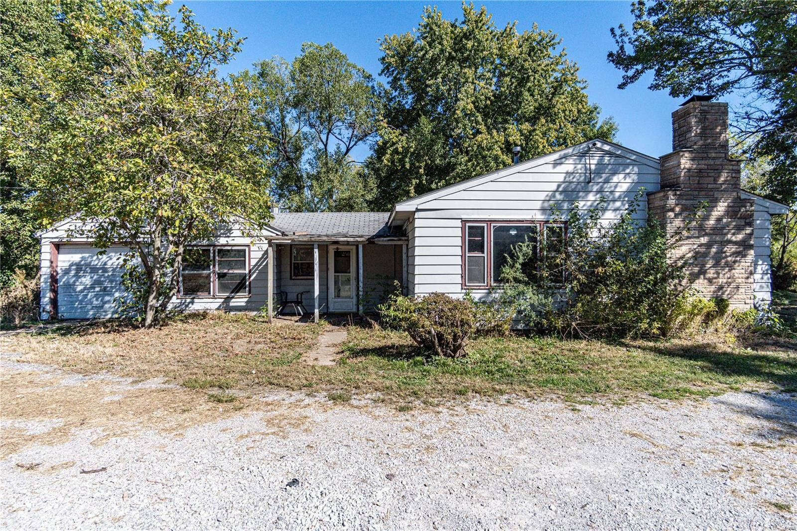 Property Photo:  4247 State Route 162  IL 62040 