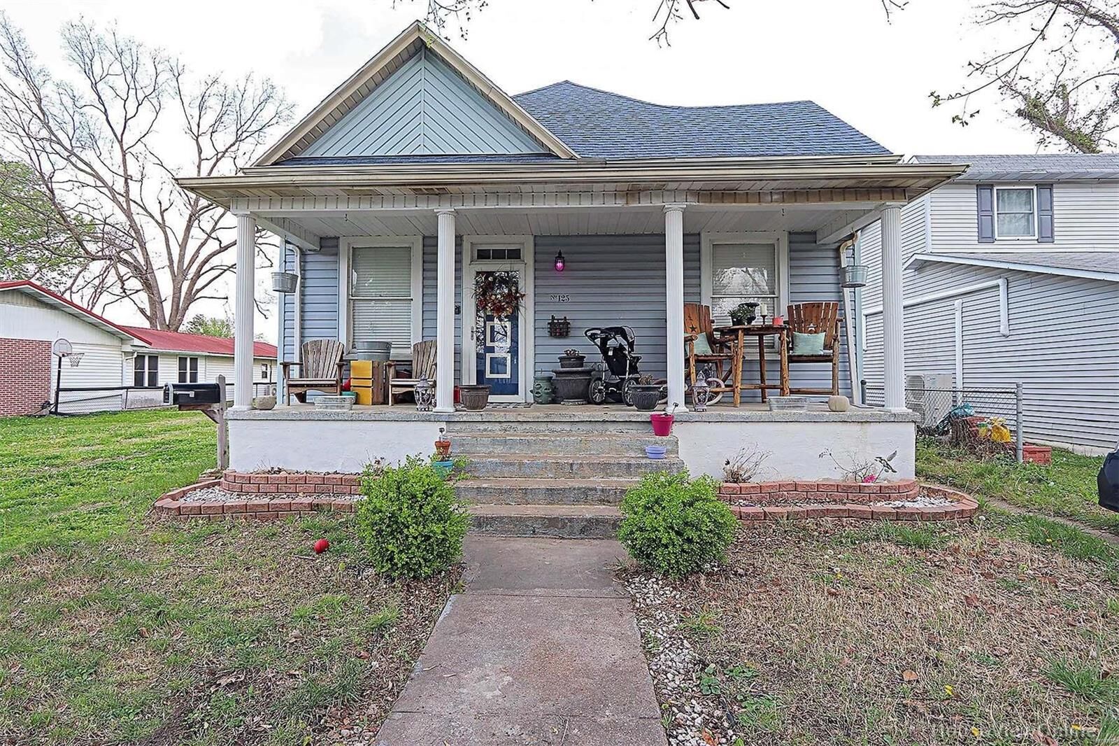 Property Photo: 125 Gray Avenue MO 63740