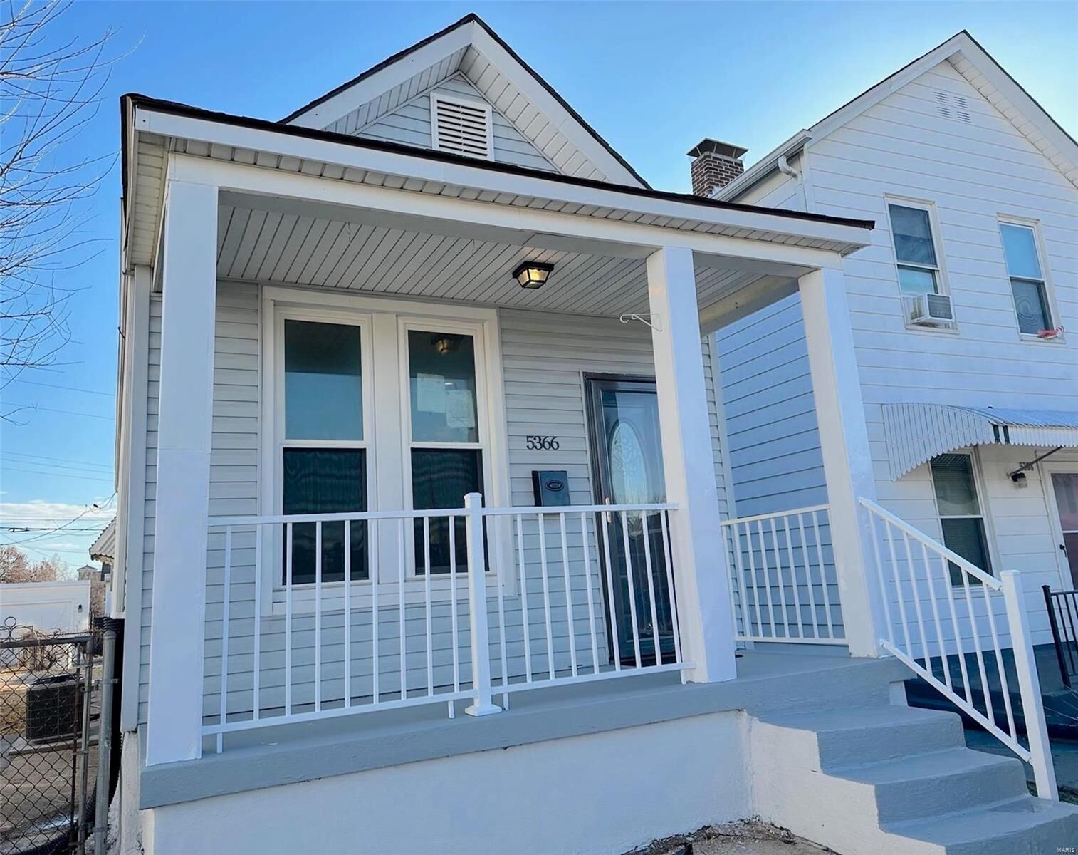 Property Photo: 5366 Southwest Ave MO 63139