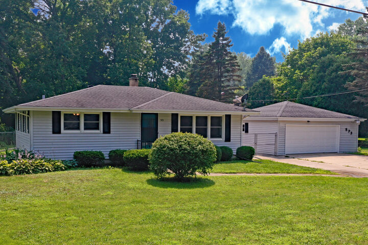 573 11th Pl  Somers WI 53140 photo