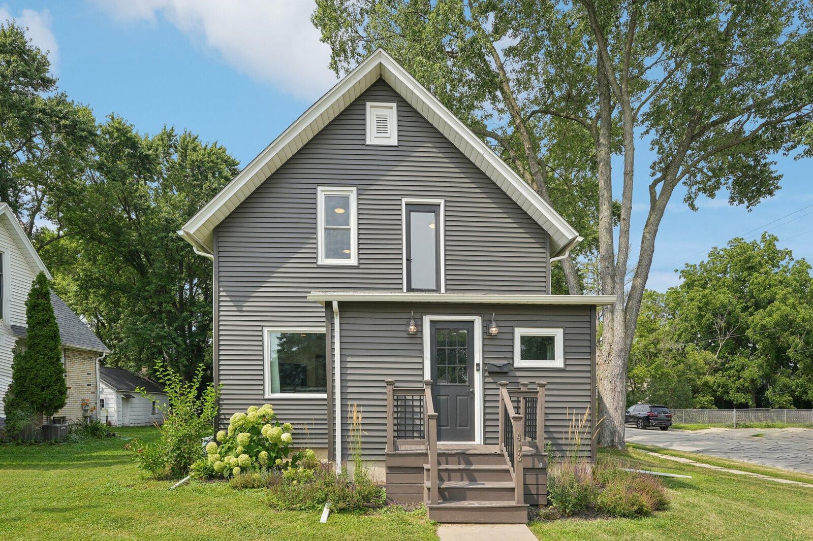 Property Photo:  402 W 3rd St  WI 53066 