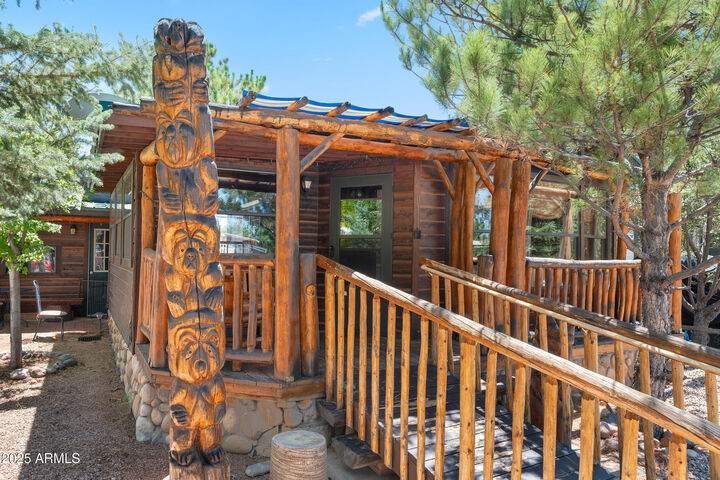 Property Photo: 2261 Old Crooks Trail Trail AZ 85933