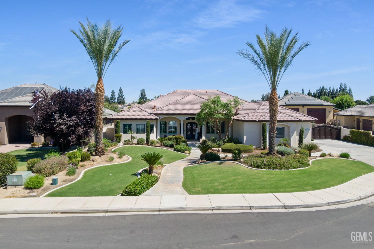Property Photo: 15442 Arabella Avenue CA 93314