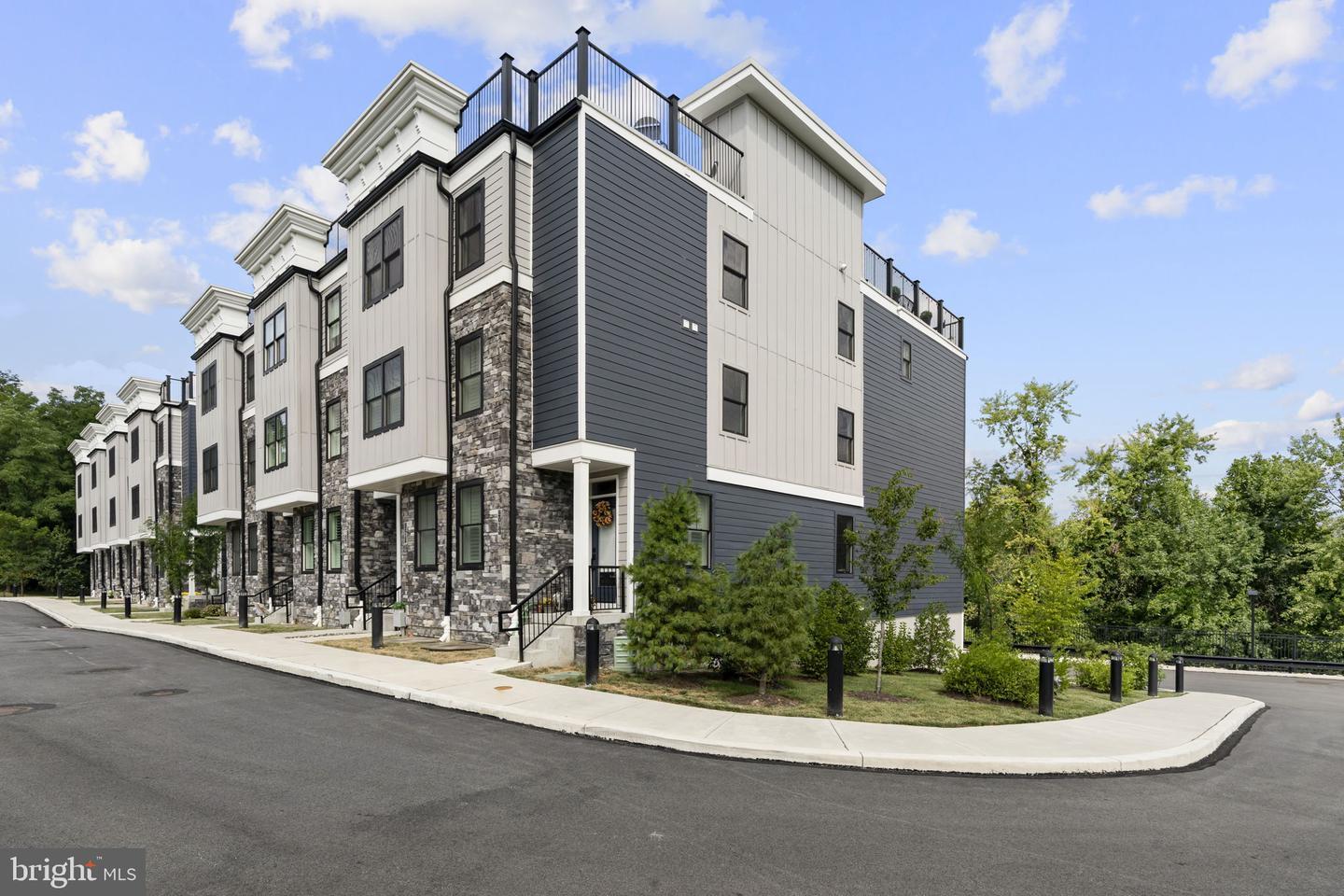 2013 Hyview Terrace  Fort Washington PA 19034 photo