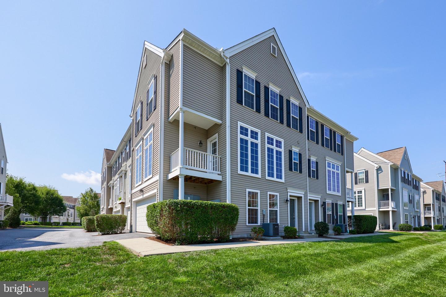 Property Photo: 3030 Meridian Cmns H PA 17055
