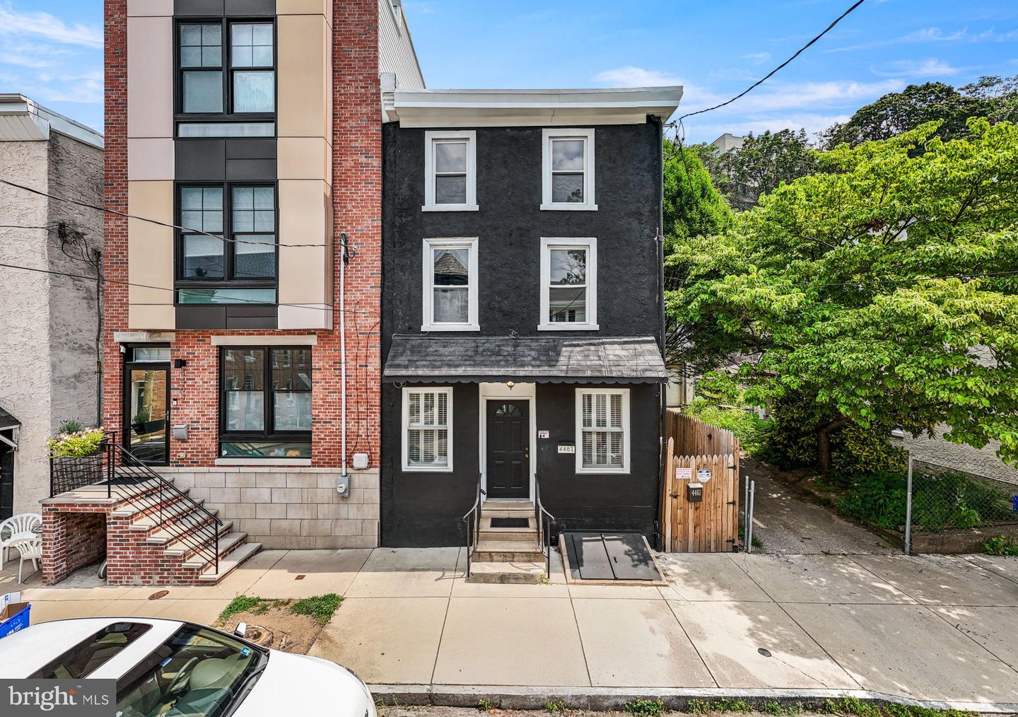 4461 Silverwood Street  Philadelphia PA 19127 photo